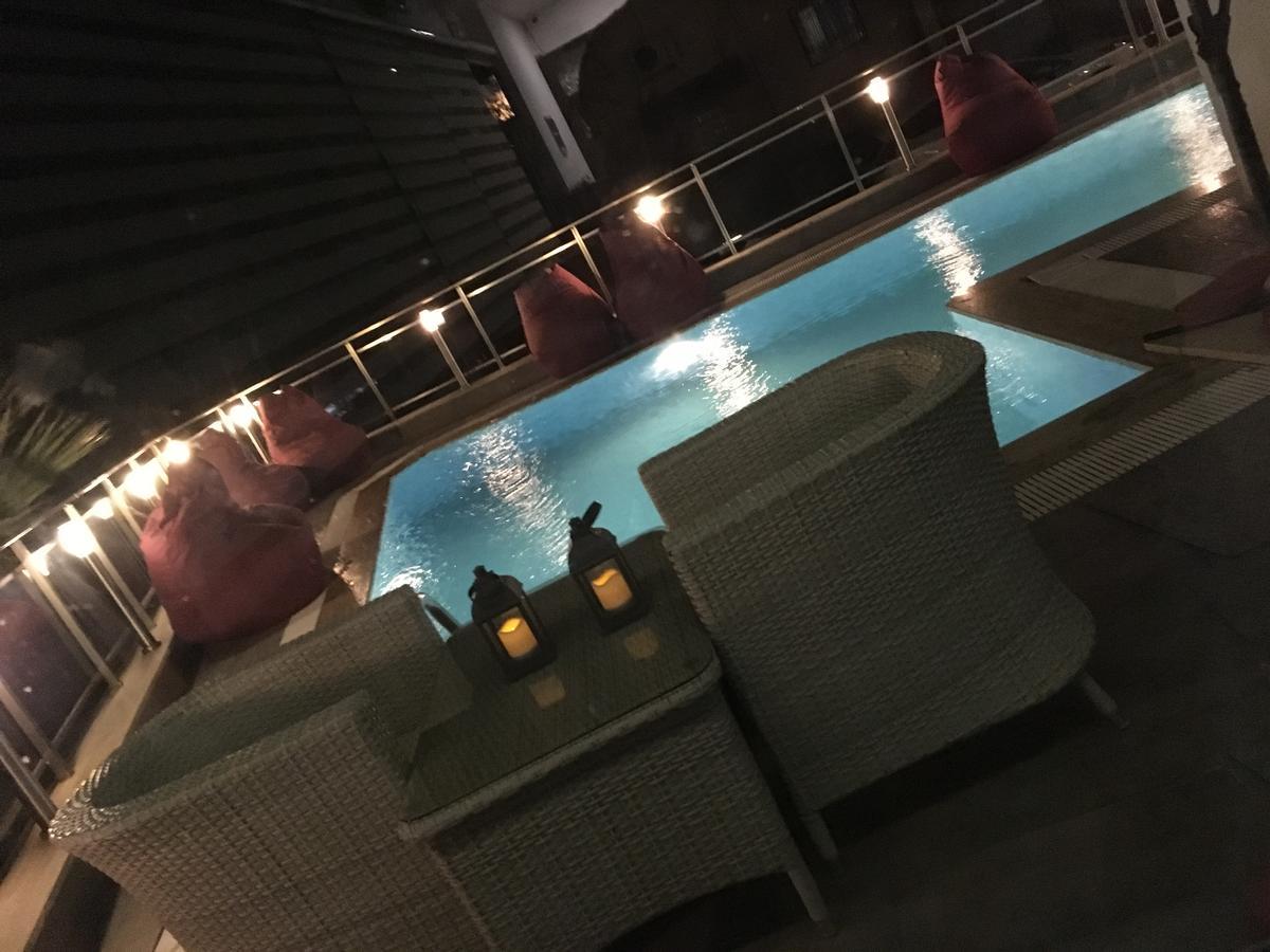 Demir Suit Hotel Kusadasi Exterior foto